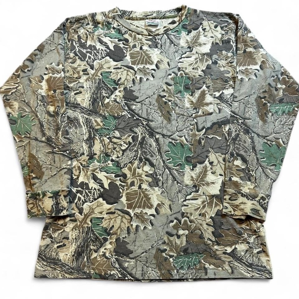 Vintage camouflage wrangler‎ rugged wear realtree longsleeve T-shirt size large.